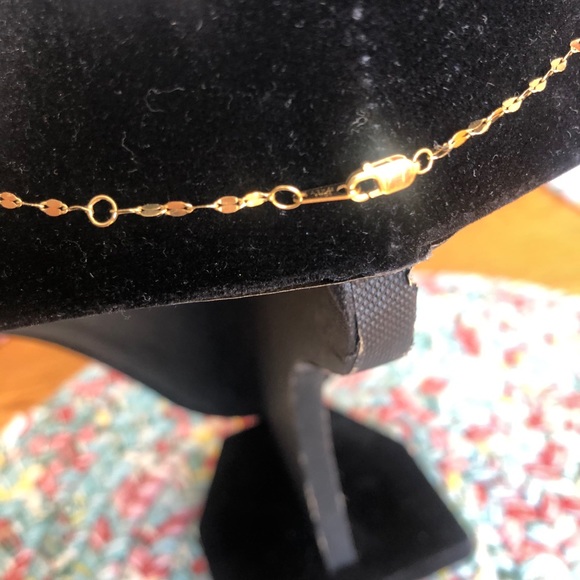 10k yellow gold dainty heart necklace ❤️ - Picture 5 of 11